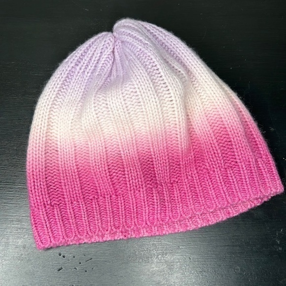 White + Warren Dip Dye Cashmere Beanie in Silver Lilac Combo NWT - Picture 3 of 8